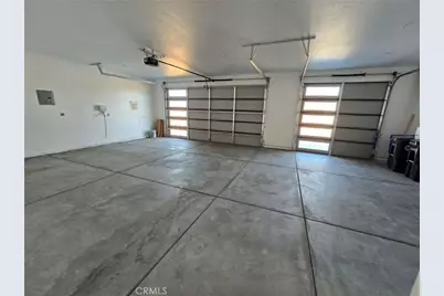 20401 Tonawanda Road, Apple Valley, CA 92307 - Photo 25