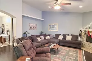 7915 Outpost Rd, Oak Hills, CA 92344 - Photo 7