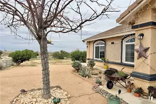 7915 Outpost Rd, Oak Hills, CA 92344 - Photo 29