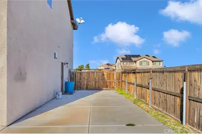 18977 Mono, Hesperia, CA 92345 - Photo 33