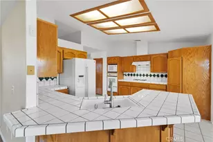 10578 Westway, Hesperia, CA 92345 - Photo 11