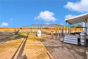 41408 Dogwood St, Newberry Springs, CA 92365 - Photo 5