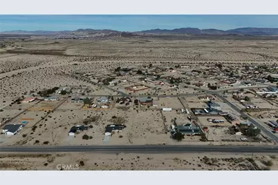 792 Amboy, 29 Palms MCB, CA 92277 - Photo 3