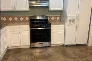 14727 Honeysuckle St, Victorville, CA 92394 - Photo 5