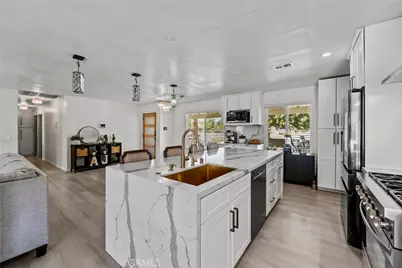 8263 3rd, Hesperia, CA 92345 - Photo 9