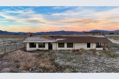 12148 Wilshire, Lucerne Valley, CA 92356 - Photo 7