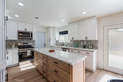 12850 Lakota Rd, Apple Valley, CA 92308 - Photo 9