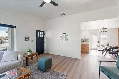 12850 Lakota Rd, Apple Valley, CA 92308 - Photo 11