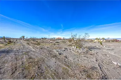 11788 Buckwheat, Pinon Hills, CA 92371 - Photo 33