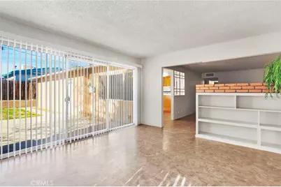 16257 Avalon, Victorville, CA 92395 - Photo 21