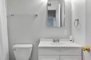 16257 Avalon, Victorville, CA 92395 - Photo 23