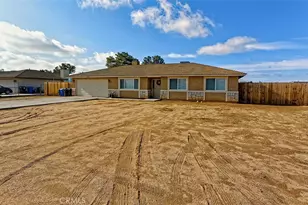 15052 Temecula, Apple Valley, CA 92307 - Photo 1