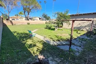 9236 Mango, Fontana, CA 92335 - Photo 9