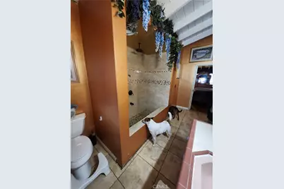 9236 Mango, Fontana, CA 92335 - Photo 41