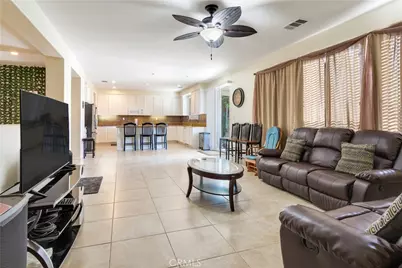 31271 Moss, Mentone, CA 92359 - Photo 19