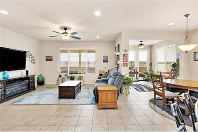 10212 Darby, Apple Valley, CA 92308 - Photo 5