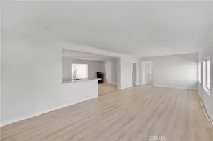 30263 State Hwy 18, Lucerne Valley, CA 92356 - Photo 11