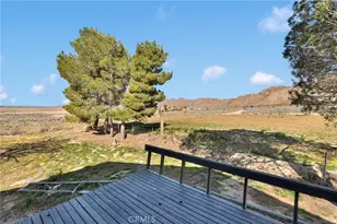 30263 State Hwy 18, Lucerne Valley, CA 92356 - Photo 37