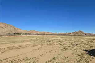 30263 State Hwy 18, Lucerne Valley, CA 92356 - Photo 35