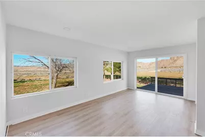 30263 State Highway 18, Lucerne Valley, CA 92356 - Photo 13