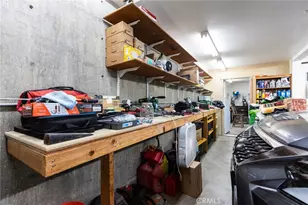 8384 Highland Ct, Oak Hills, CA 92344 - Photo 55