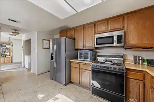 14015 Hillcrest, Fontana, CA 92337 - Photo 13