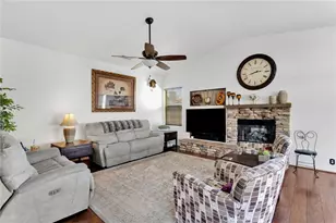 18782 KITOM Rd, Apple Valley, CA 92308 - Photo 9