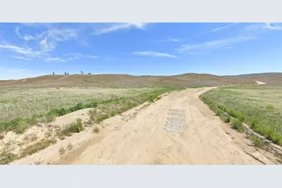 15000 San Francisquito Road, Fairmont, CA 93536 - Photo 3