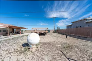 1253 Coral Ave, Thermal, CA 92274 - Photo 9