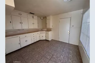 521 E Williams Street, Barstow, CA 92311 - Photo 17
