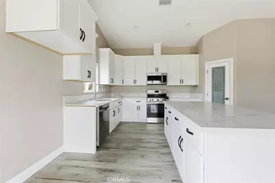 18660 Juniper St, Hesperia, CA 92345 - Photo 7