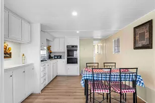 11414 Serra Road, Apple Valley, CA 92308 - Photo 7