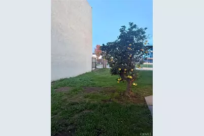 2004 Palm, Highland, CA 92346 - Photo 19