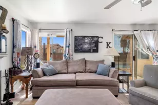 12929 Topaz Cir, Victorville, CA 92392 - Photo 17