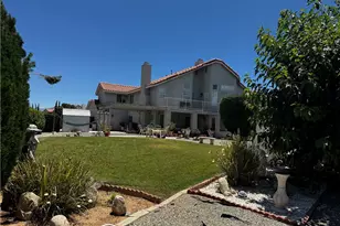 20404 Half Moon Ct, Apple Valley, CA 92308 - Photo 35
