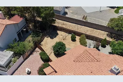 20404 Half Moon Court, Apple Valley, CA 92308 - Photo 29