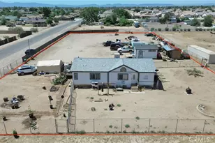 13376 Pacoima, Victorville, CA 92392 - Photo 3