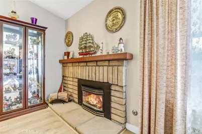 27989 Pacific, Highland, CA 92346 - Photo 5