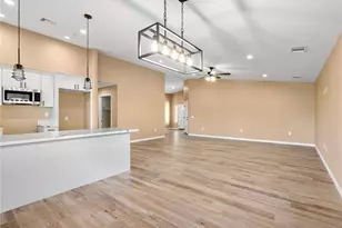 13835 Burning Tree Dr, Victorville, CA 92395 - Photo 35