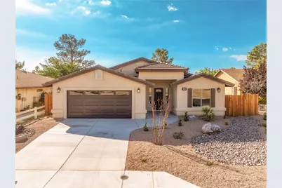 13835 Burning Tree Drive, Victorville, CA 92395 - Photo 5