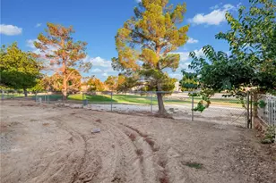 13835 Burning Tree Dr, Victorville, CA 92395 - Photo 13