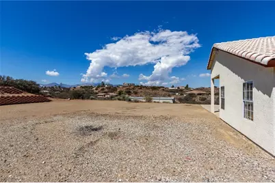 7170 Joshua, Oak Hills, CA 92344 - Photo 57