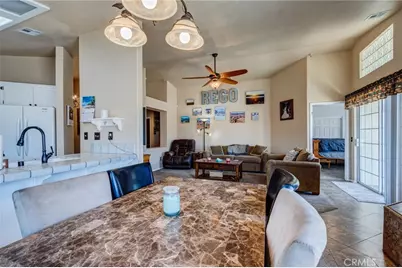 7170 Joshua, Oak Hills, CA 92344 - Photo 31