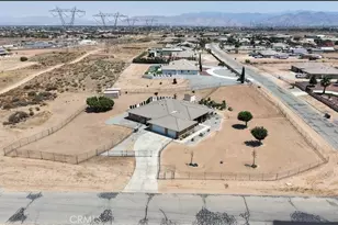 6797 Blue Rose, Oak Hills, CA 92344 - Photo 3