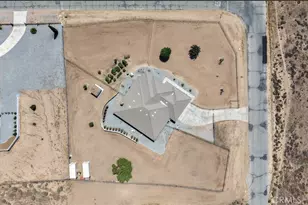 6797 Blue Rose, Oak Hills, CA 92344 - Photo 3