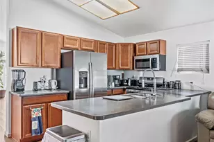 11068 Tamarisk, Adelanto, CA 92301 - Photo 7