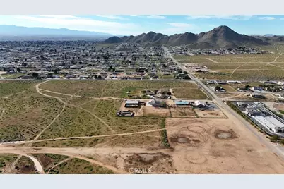 794 Otoe Road, Apple Valley, CA 92307 - Photo 5