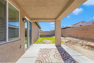 13242 W Mesa Way, Victorville, CA 92395 - Photo 31
