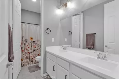 13242 W Mesa Way, Victorville, CA 92395 - Photo 17