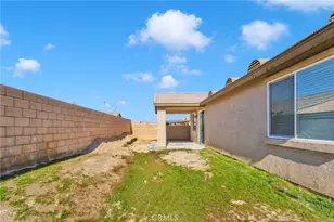 13242 W Mesa Way, Victorville, CA 92395 - Photo 33